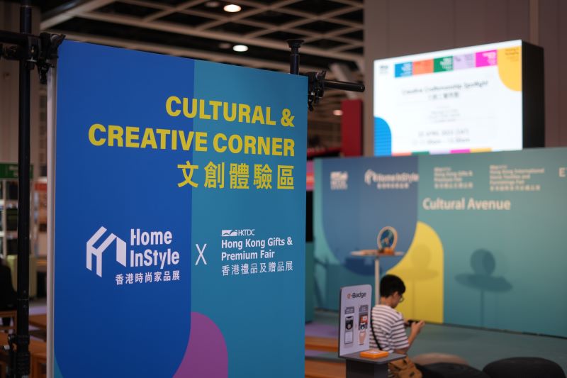 Ten ideas for selling the resin art